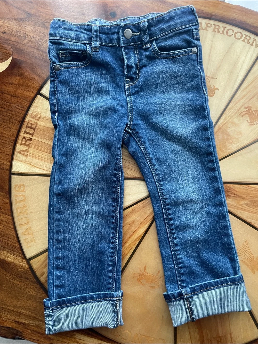 Lot of 3 pair of 2T denim Gymboree, Oshkosh
